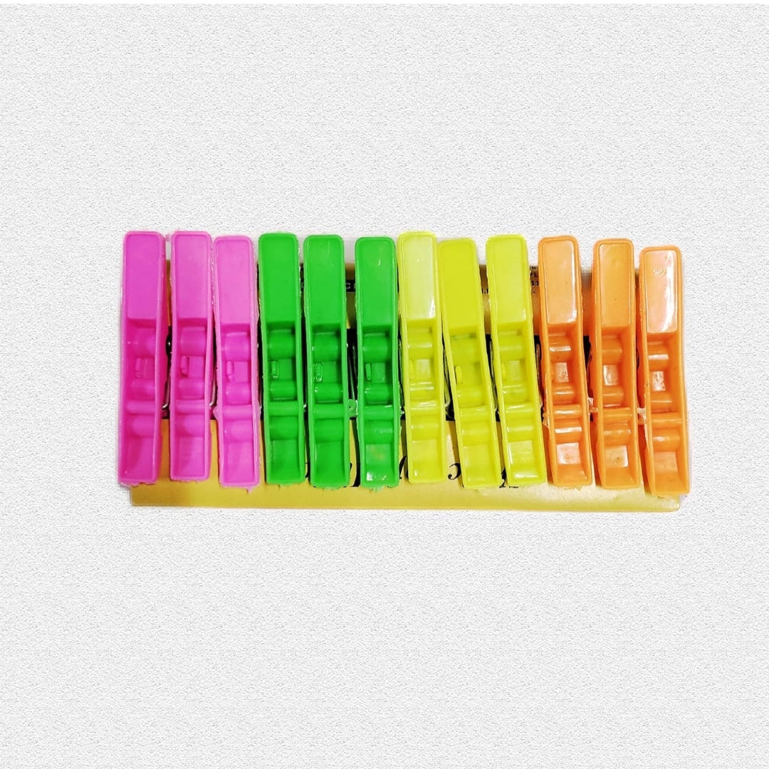 CLOTH CLIPS