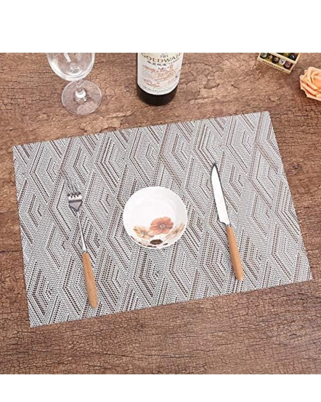 Dining table placemats