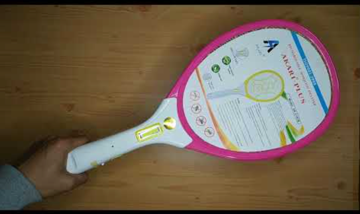 Mosquito Bat-321