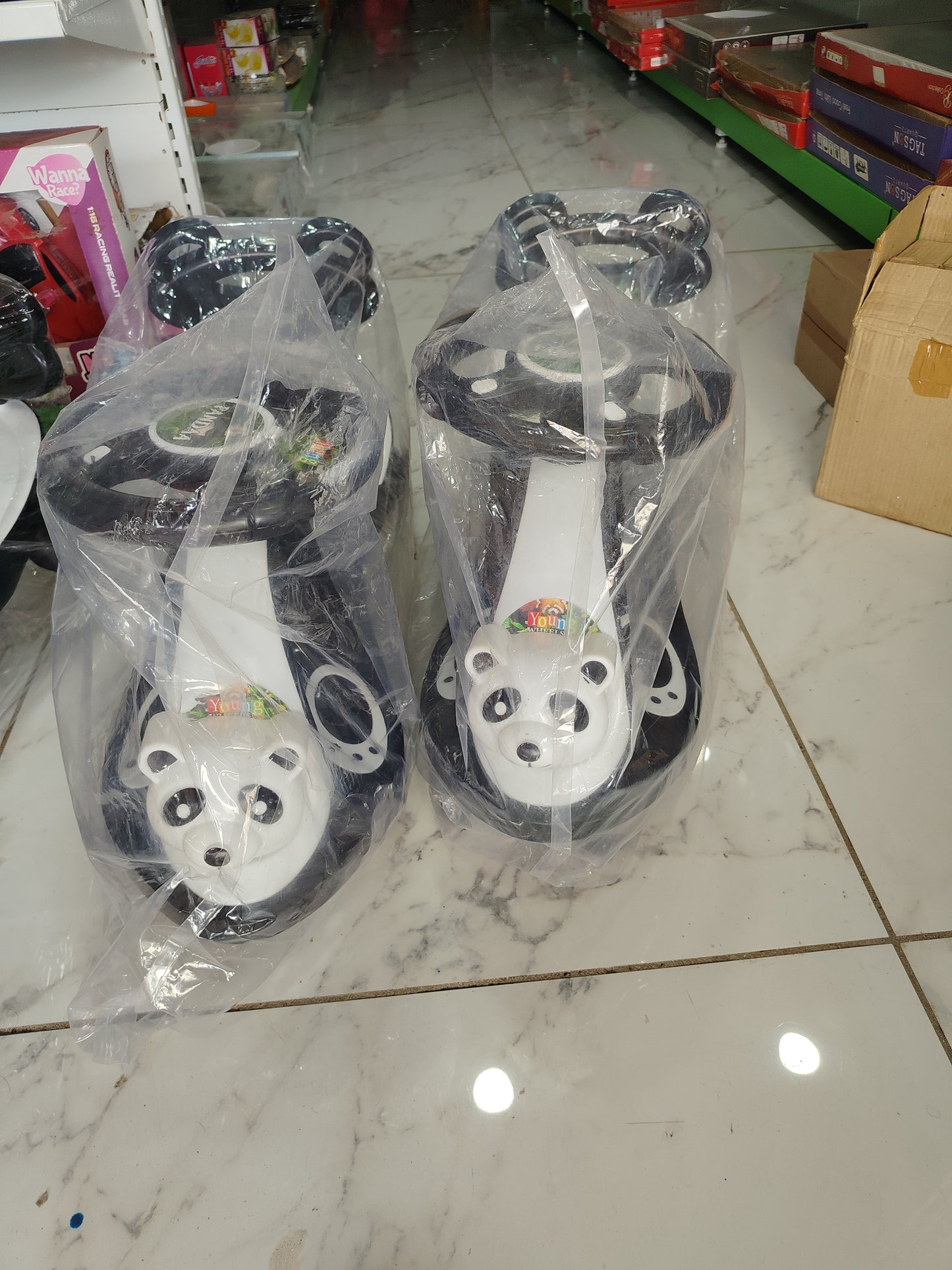 Pandaa Magic Car