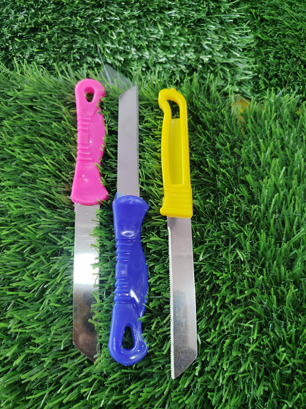 V mak Knife