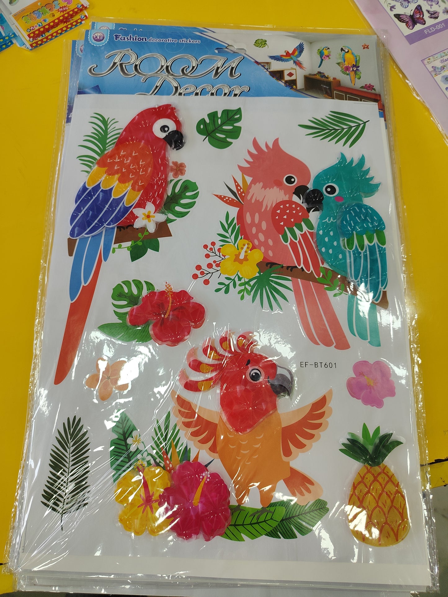 Parrot Room Decor