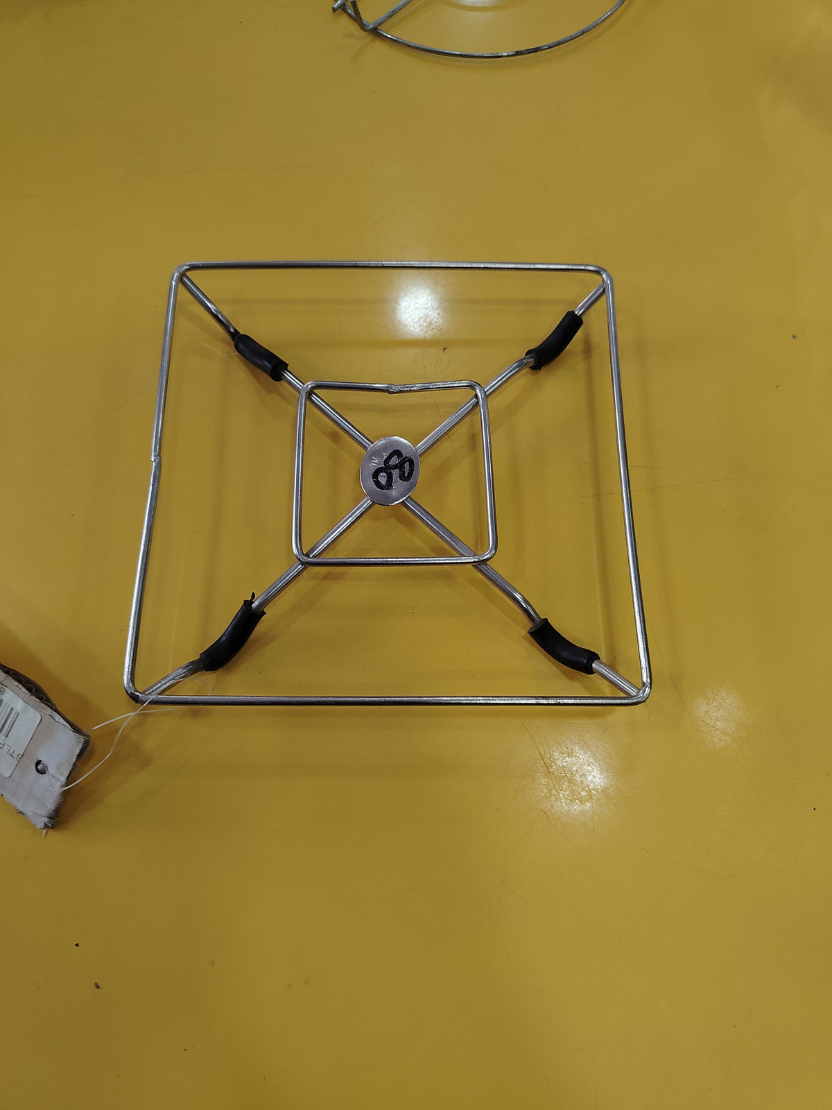 Steel pot stand square