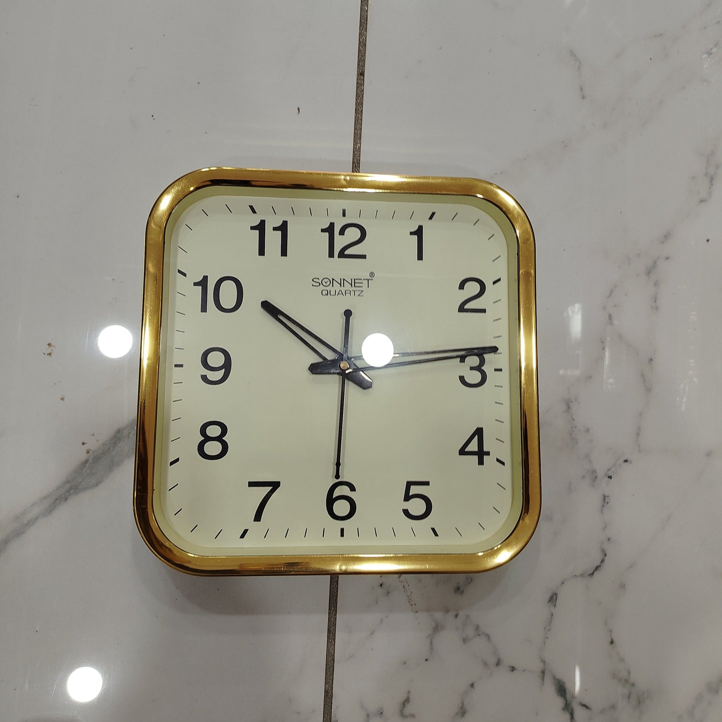Wall Clock 501
