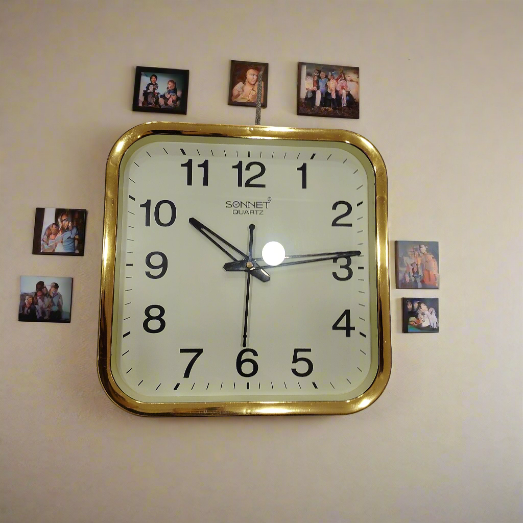 Wall Clock 501