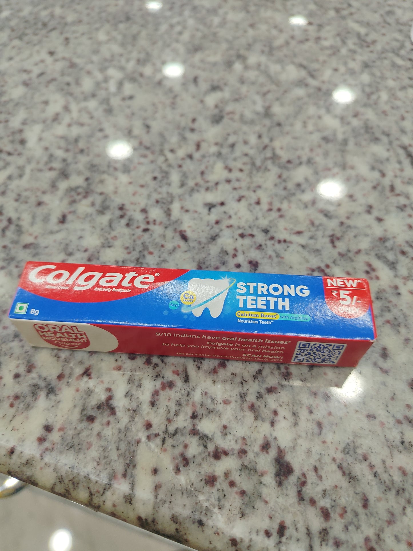 Colgate strong teeth 8g