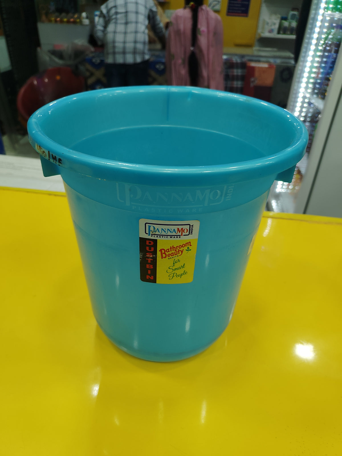 Pannamo Dust Bin