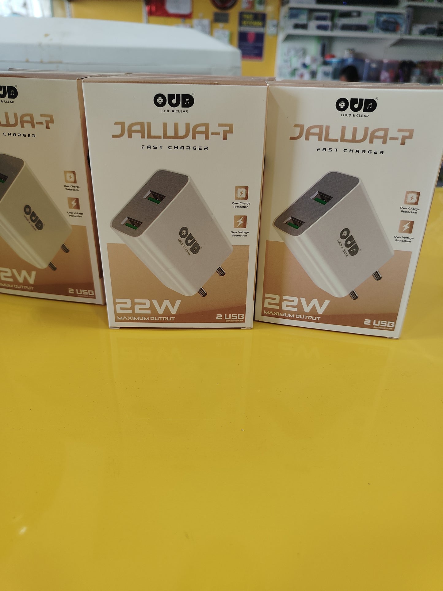 Oud-Fast Charger 2USB 22W