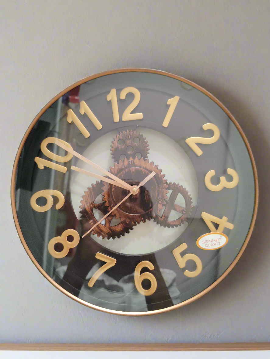 Wall Clock 525