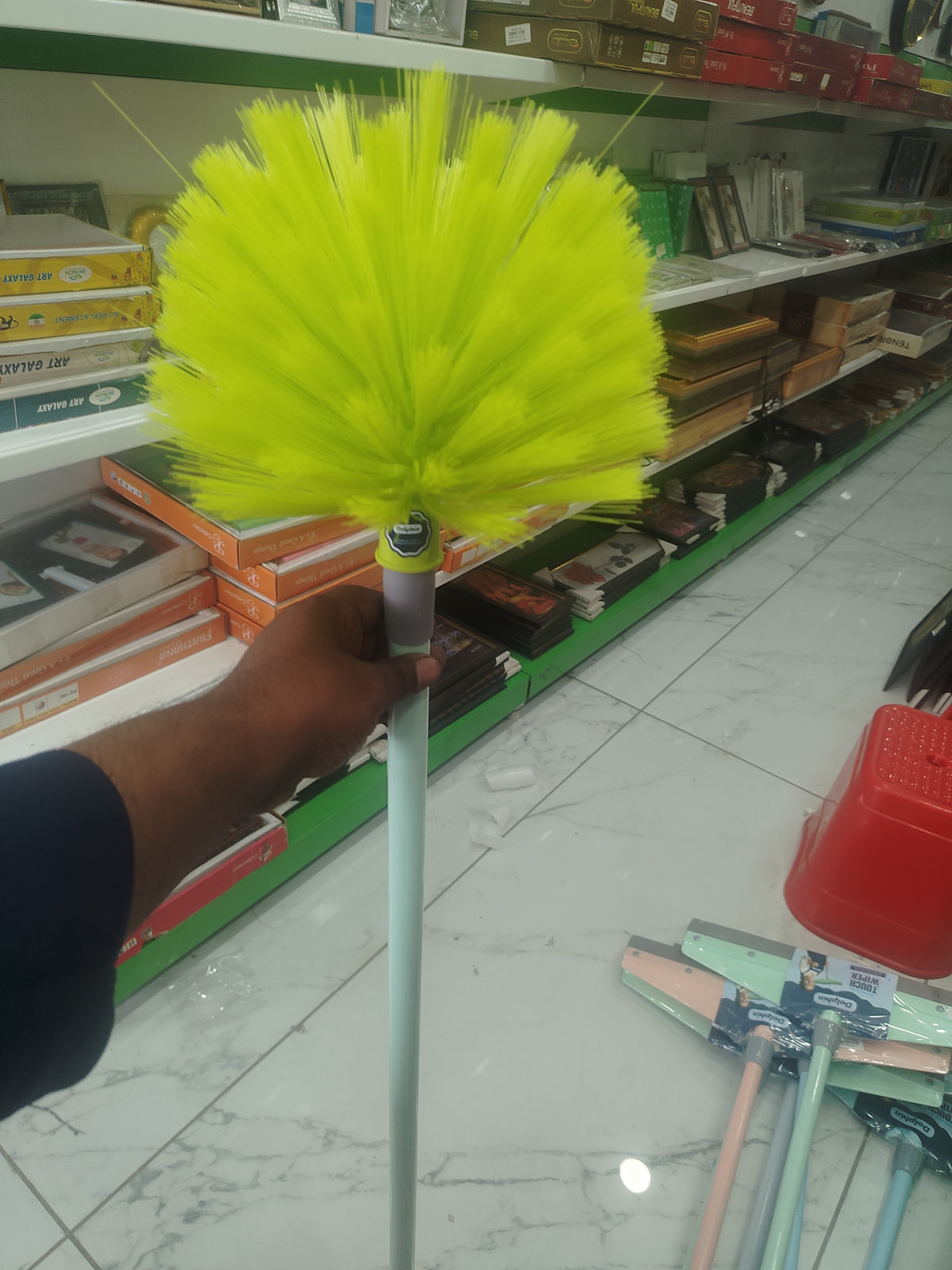 Jumbo Cobweb Stick