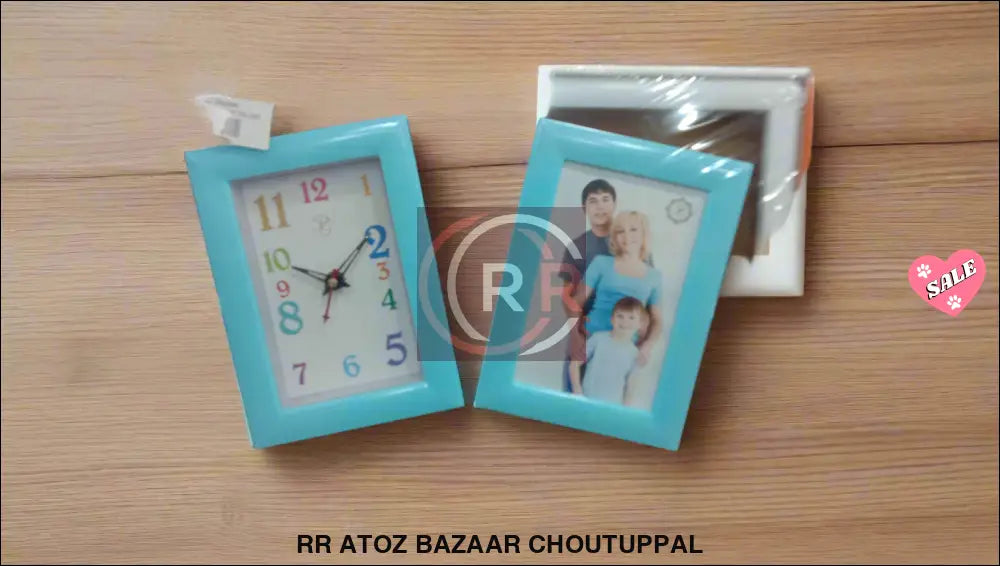 100 Clock Photo Frame