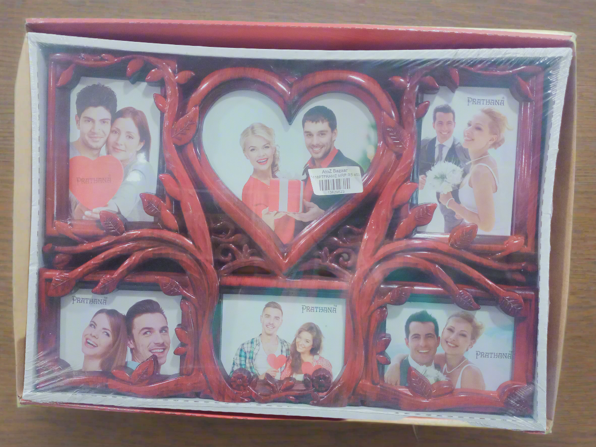 Heart- Shaped Photo Frame