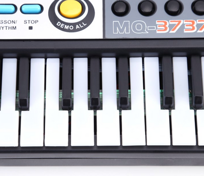 Keyboard Piano with Mic