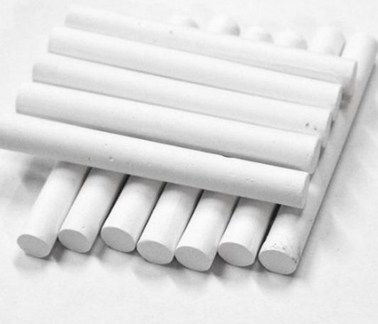 White chalk Pieces Box