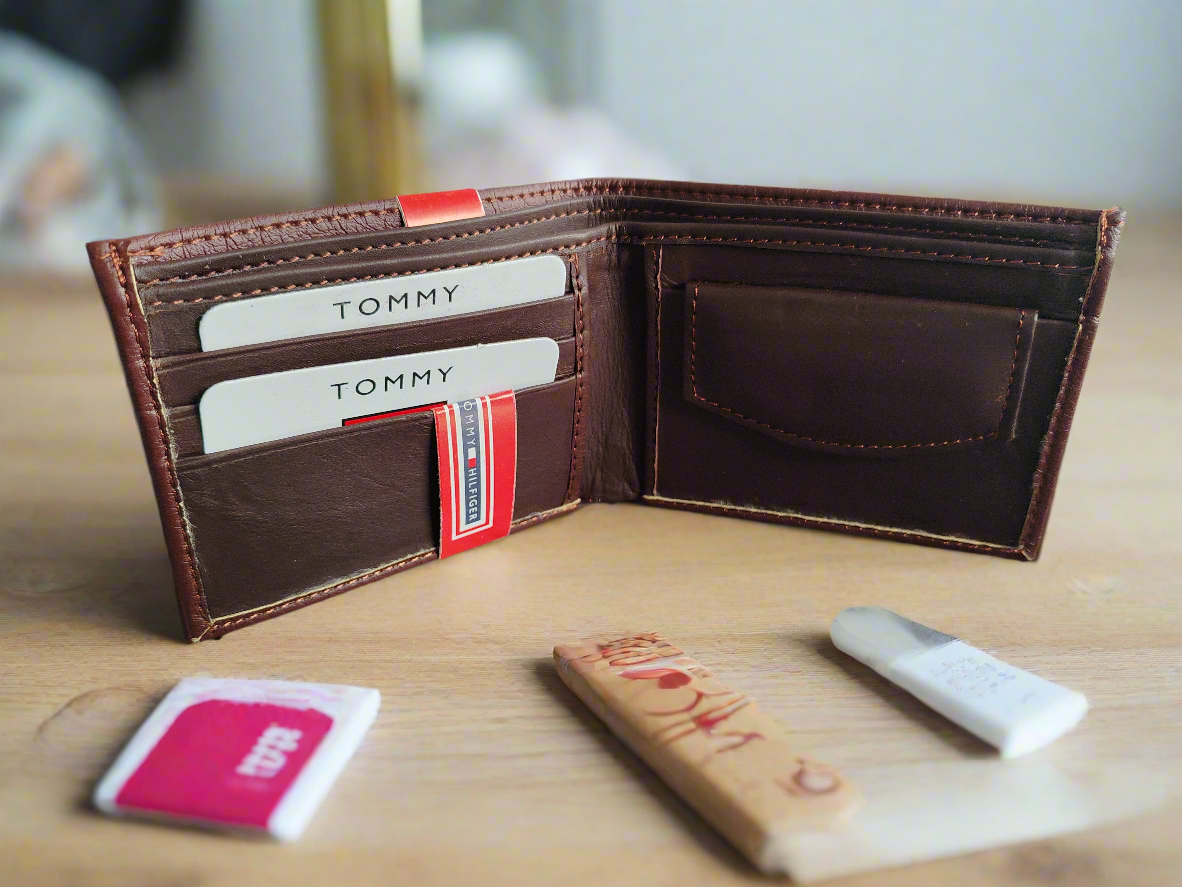 Tommy Pocket Wallet