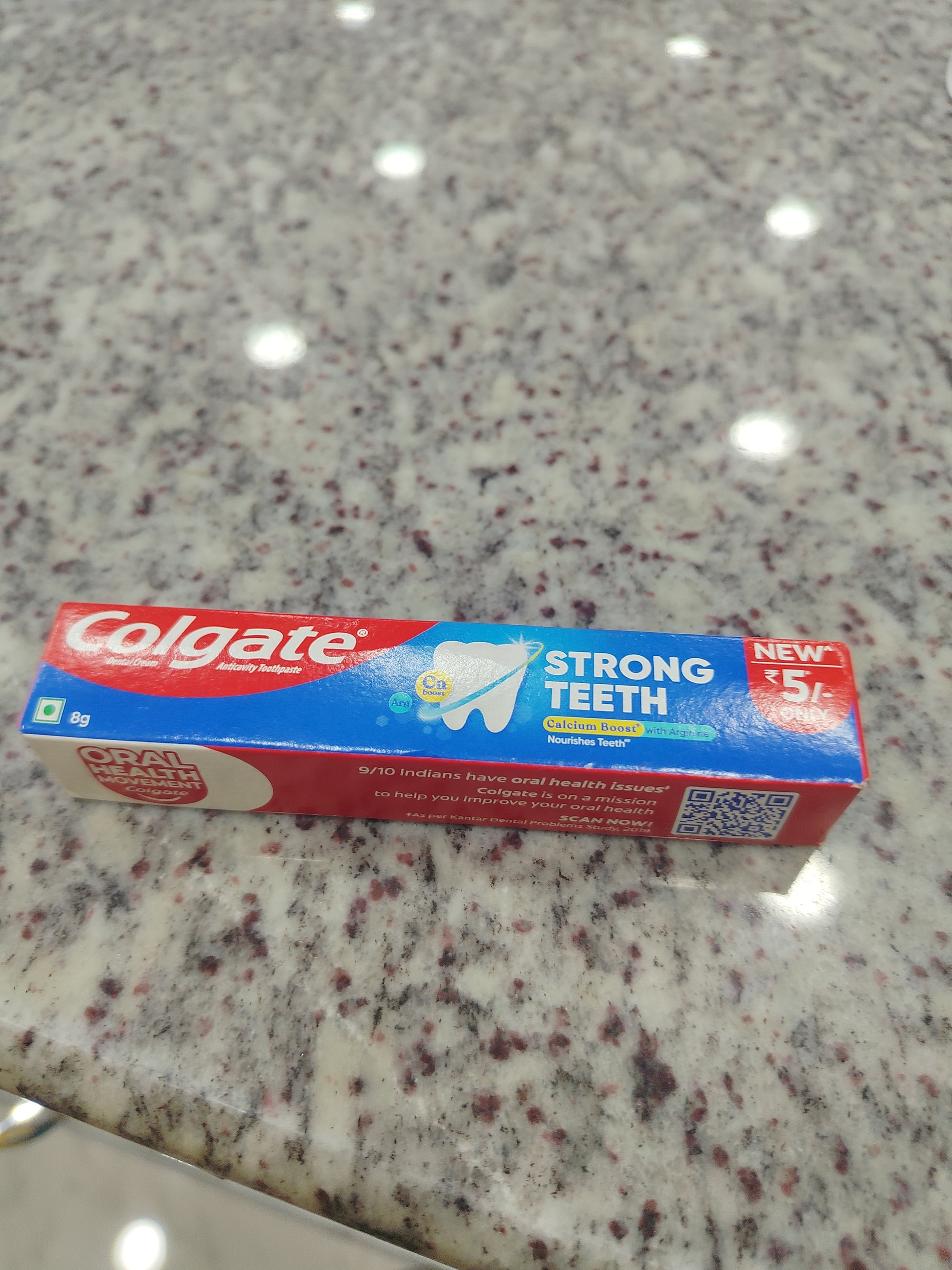 Colgate strong teeth 8g
