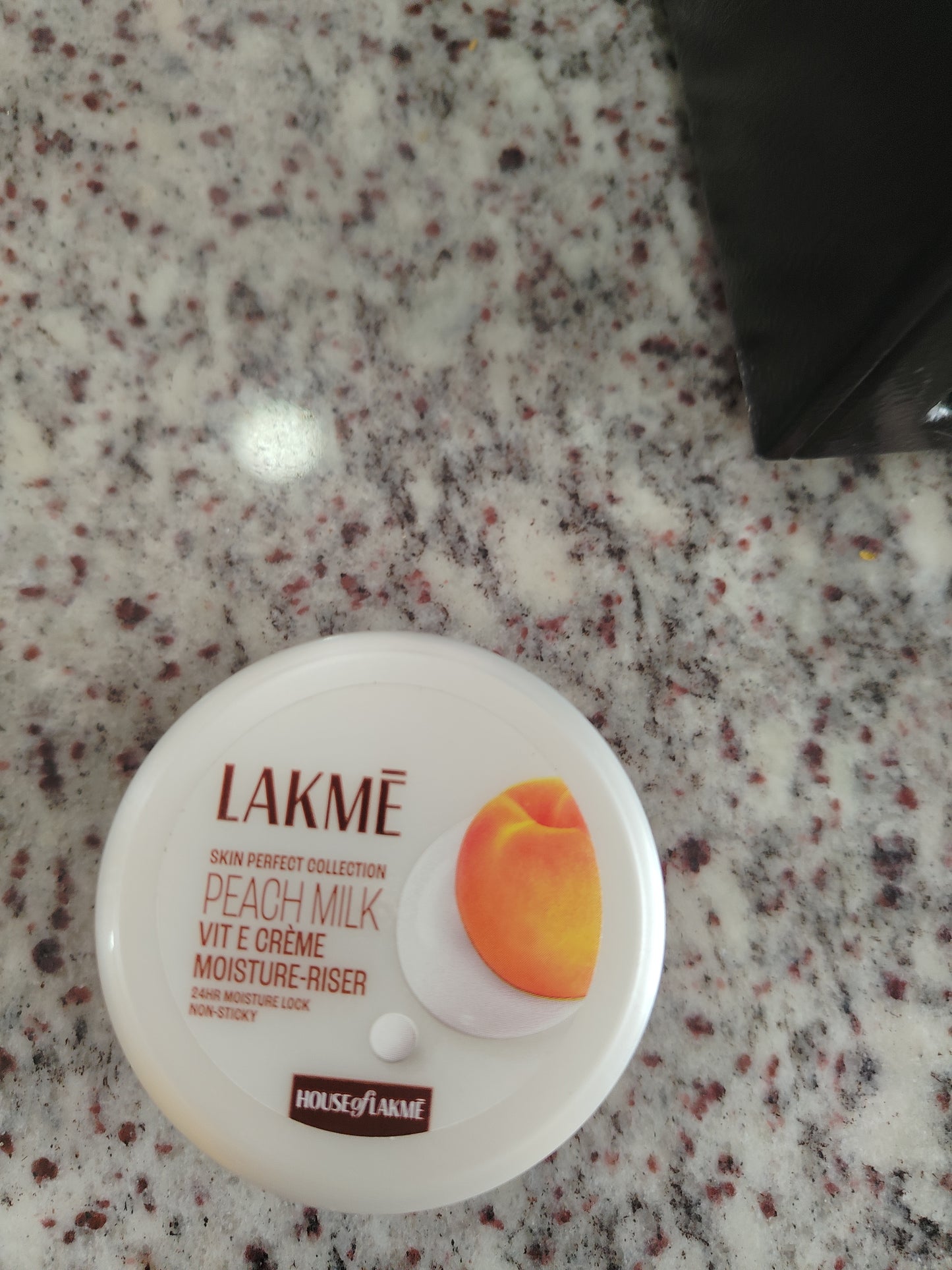 Lakme Peach Milk 50g